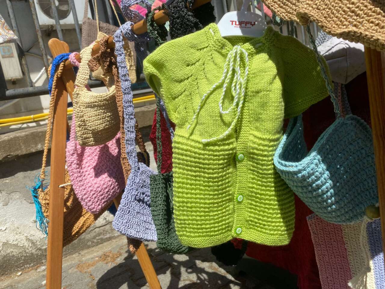 Menteşe’de El Emeği Göz Nuru Kermes: Kursiyerlerin Yıl Boyu Hazırladığı Ürünler Görücüye Çıktı 11